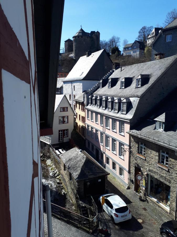Über den Dächern von Monschau Exterior foto