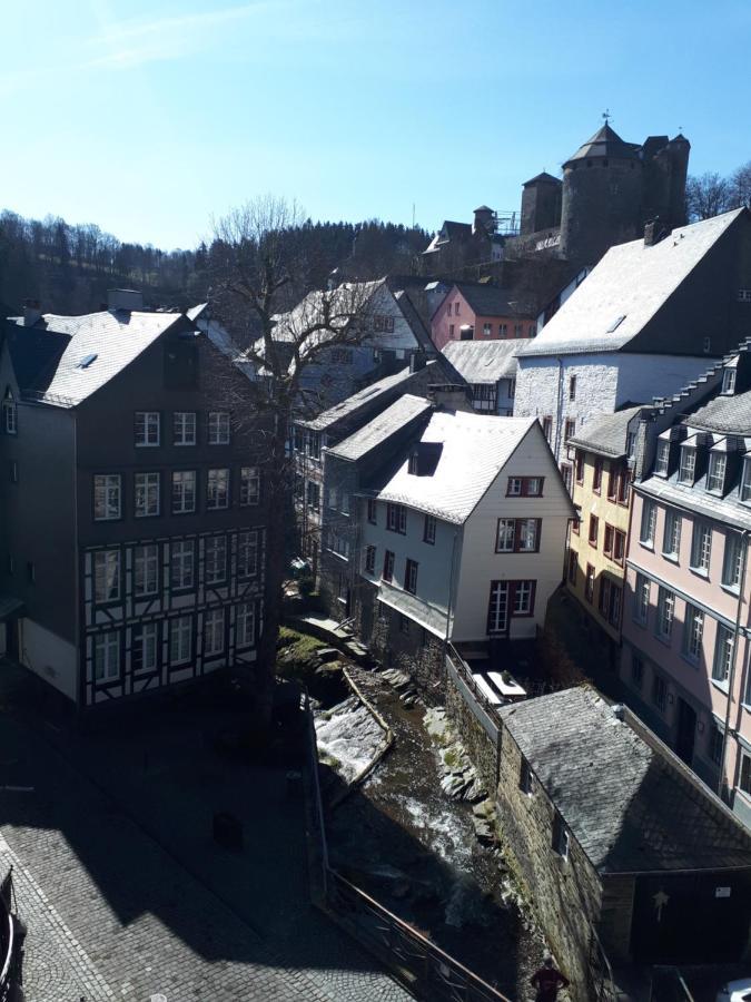 Über den Dächern von Monschau Exterior foto